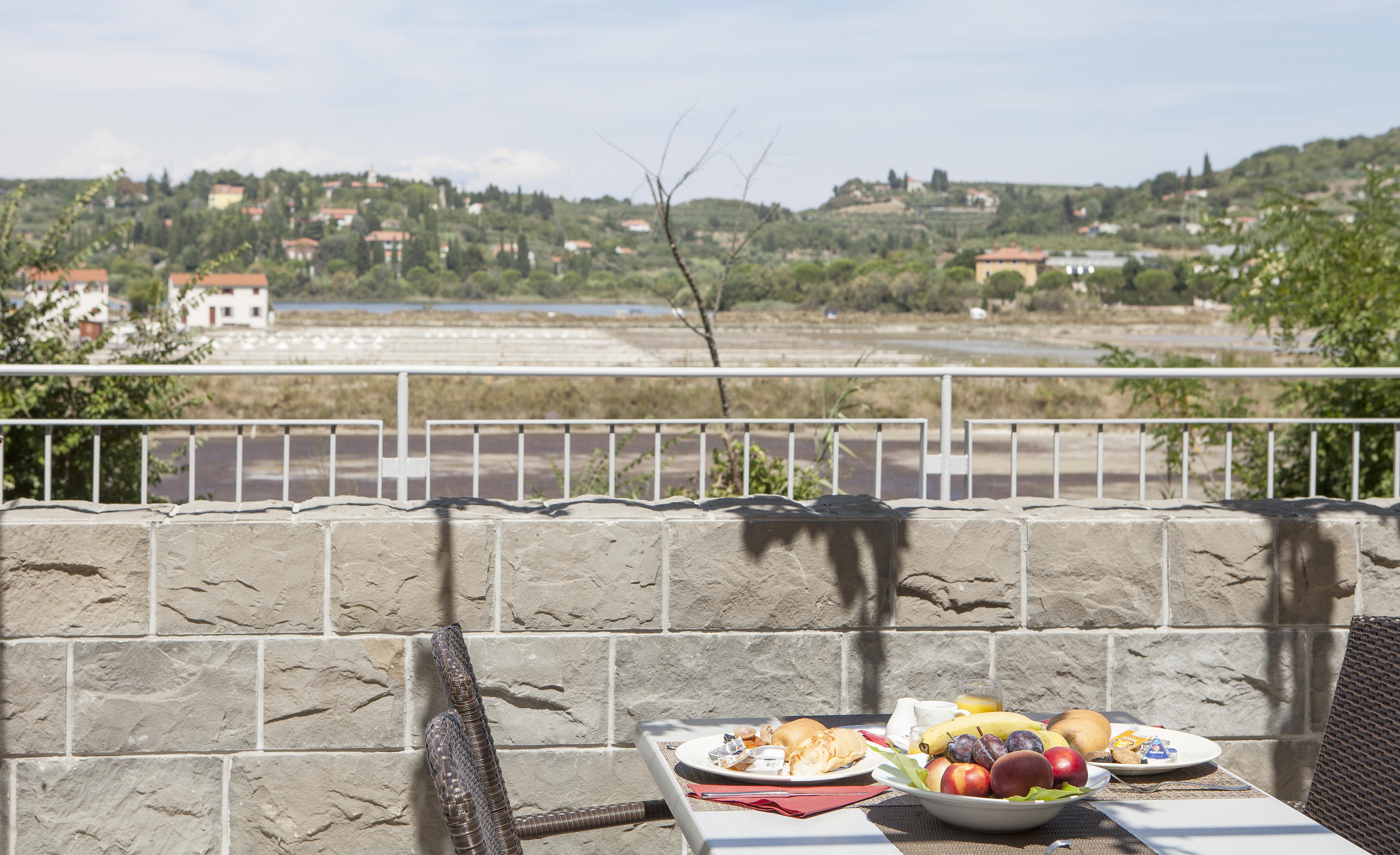 Hotel Oleander - Oleander Resort สตรุนยัน ภายนอก รูปภาพ
